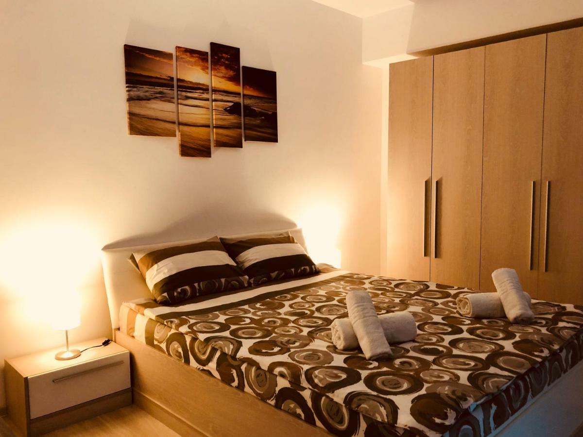 Eme Apartments Brasov Ngoại thất bức ảnh