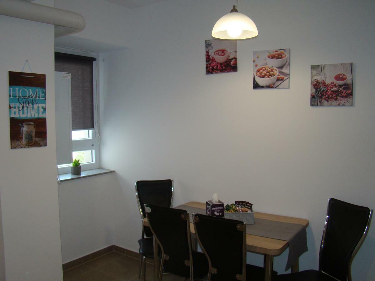 Eme Apartments Brasov Ngoại thất bức ảnh