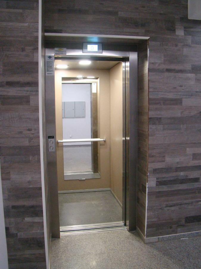 Eme Apartments Brasov Ngoại thất bức ảnh