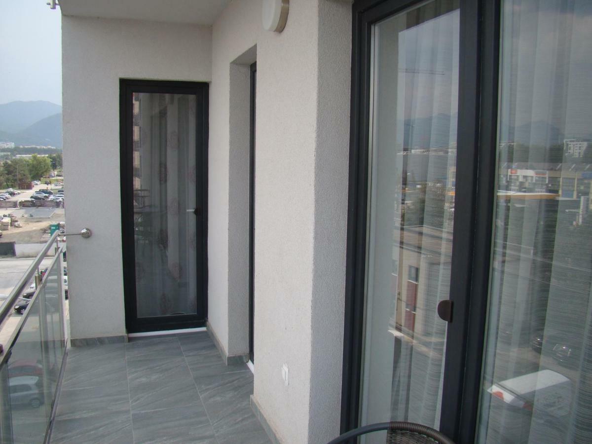 Eme Apartments Brasov Ngoại thất bức ảnh