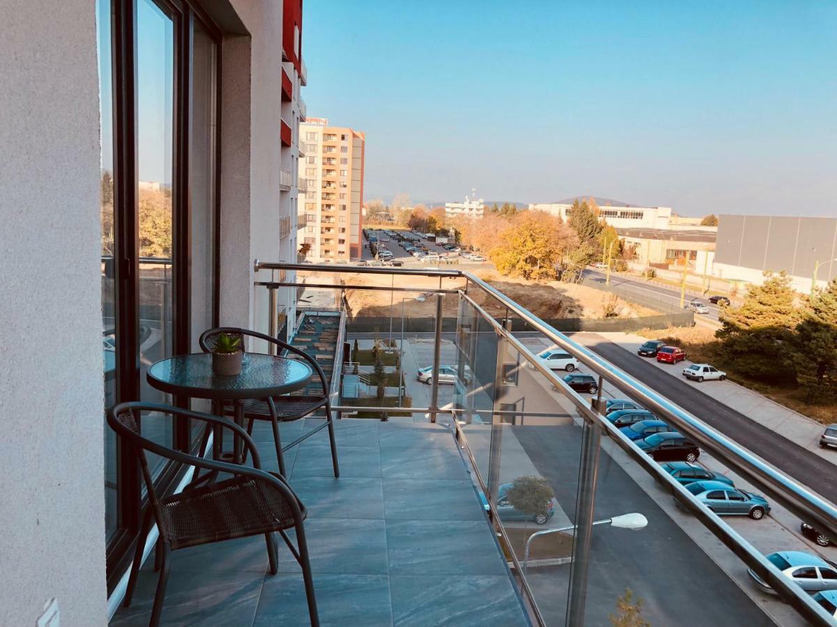 Eme Apartments Brasov Ngoại thất bức ảnh